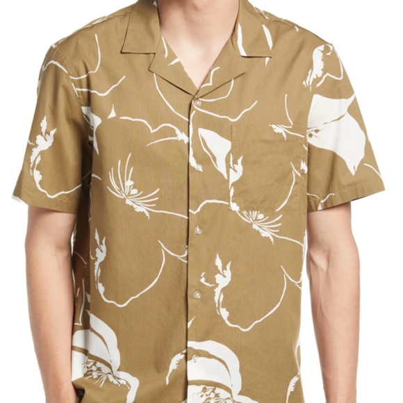 Short Sleeve Camp Collar Floral Print Shirt  -New With Tags - NEVER WORN - Green - Picture 1 of 5